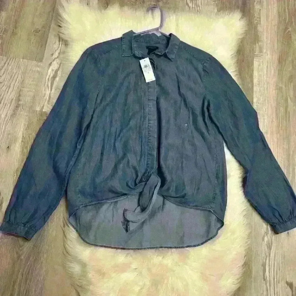 Ann Taylor factory chambray button down tie waist shirt size small - Picture 5 of 7